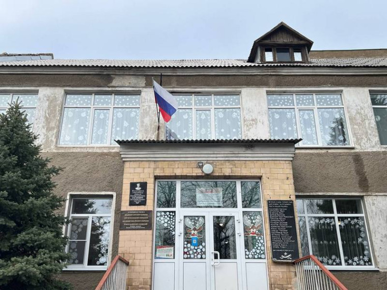 Новогоднее украшение окон.